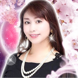 桜ノ宮(サクラノミヤ)先生